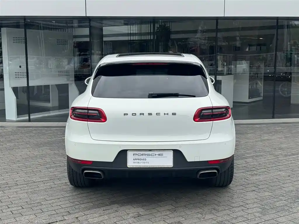 Porsche Macan 2017 — фото 5