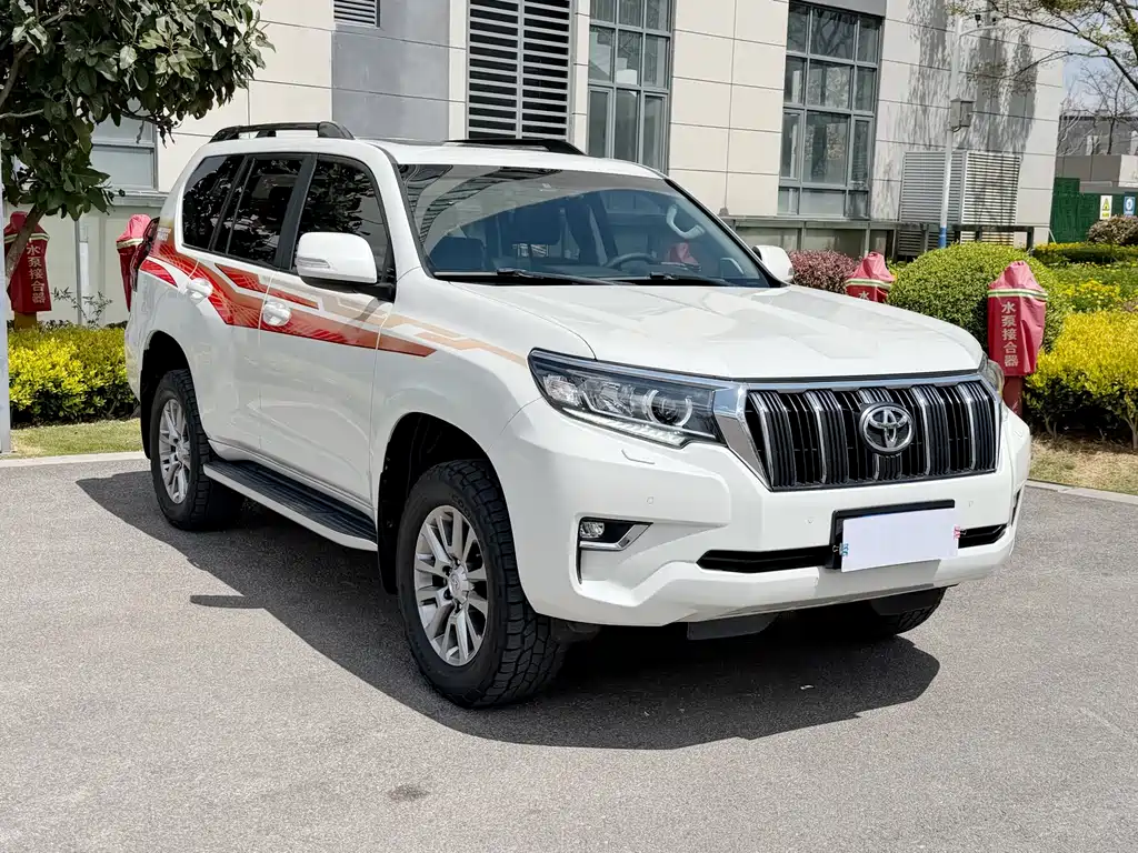 Toyota Prado 2018 — фото 3
