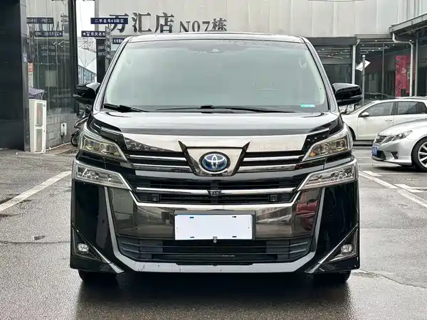 Toyota Vellfire 2021