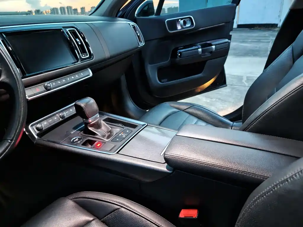 Citroën C6 2018 — фото 11