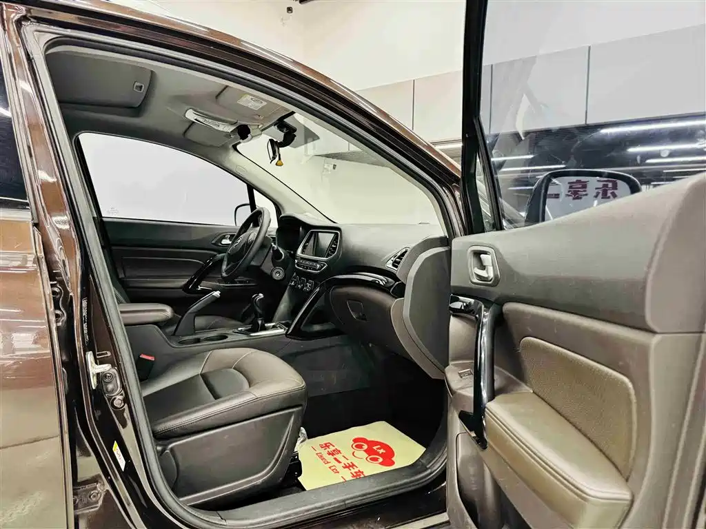 GAC Motor Trumpchi GS4 2016 — фото 26