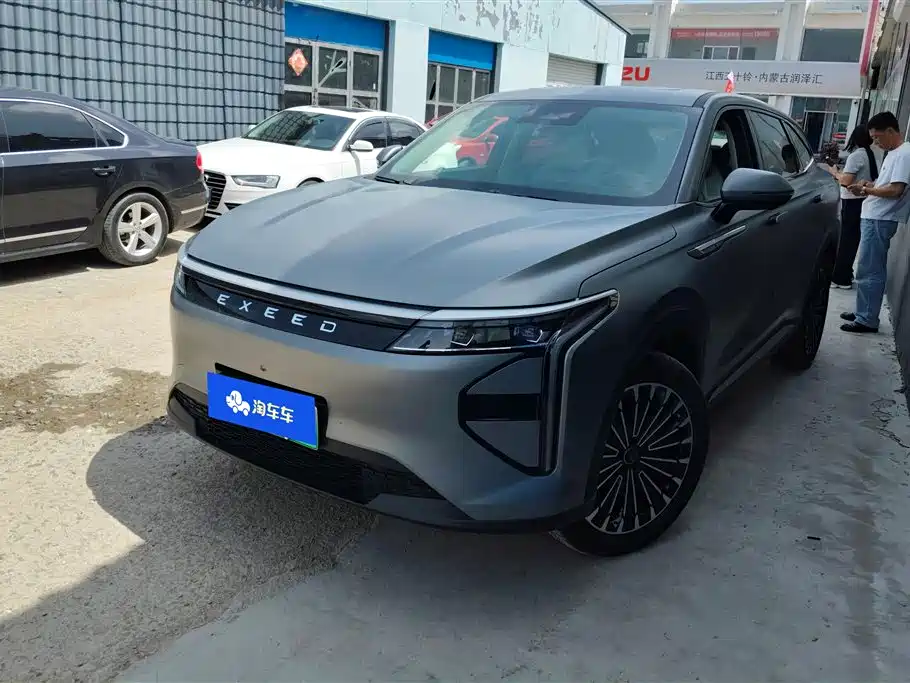 Exeed Yaoguang C-DM 2025 — фото 1