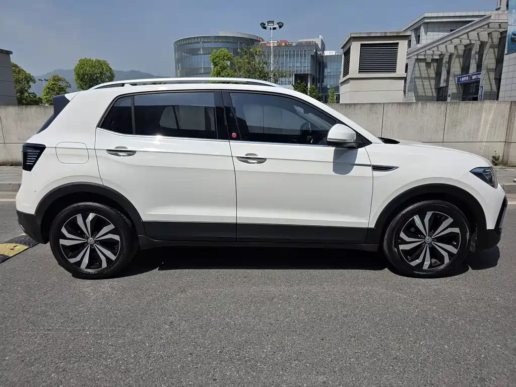 Volkswagen T-Cross 2019 — фото 6