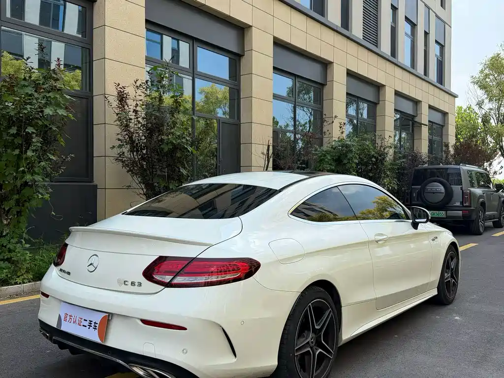 Mercedes-Benz C-Class 2019