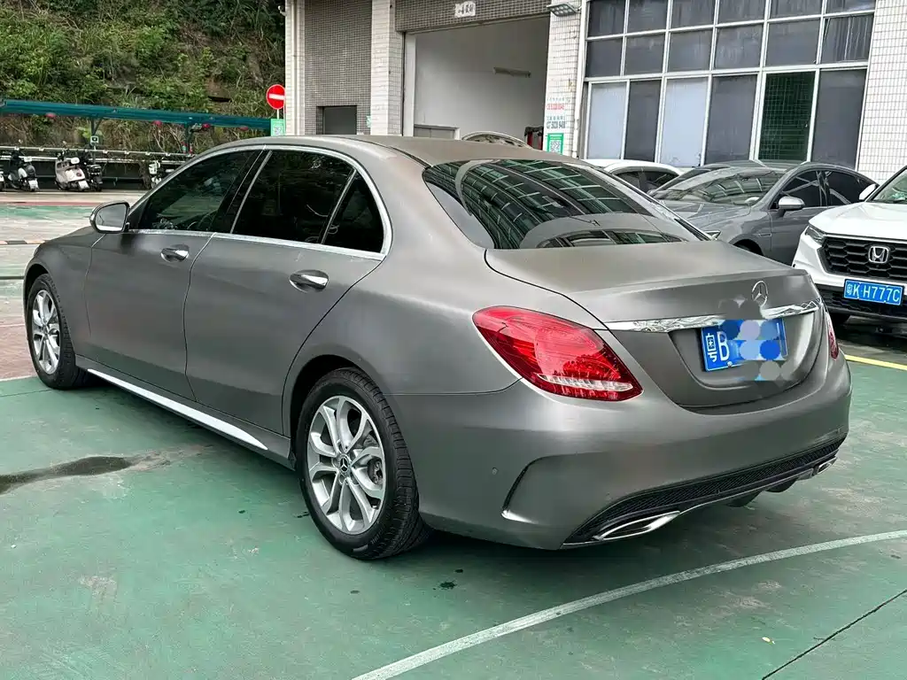 Mercedes-Benz C-Class 2018