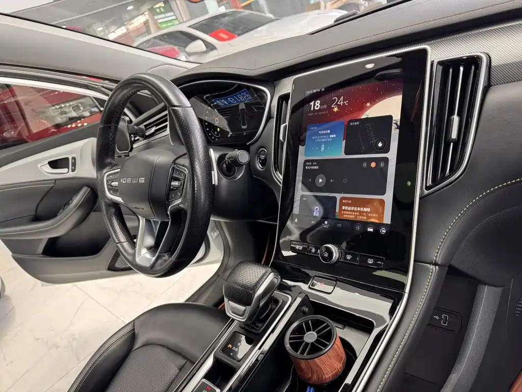 Roewe i6 MAX 2021 — фото 13