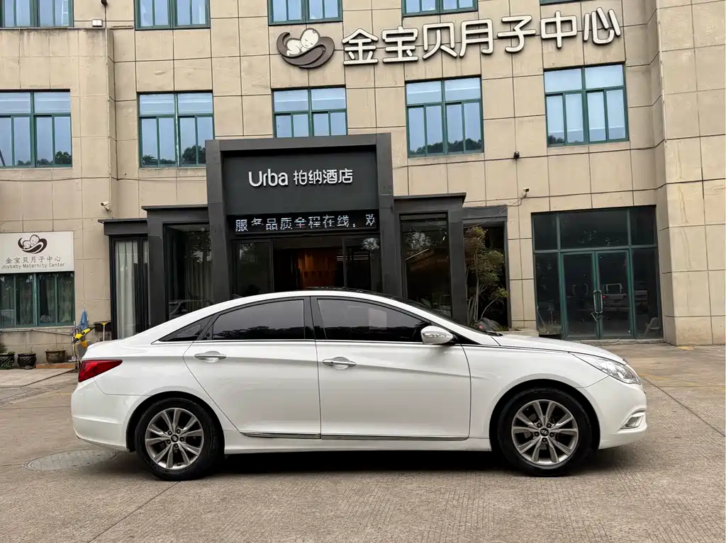 Hyundai Sonata 2015 — фото 7