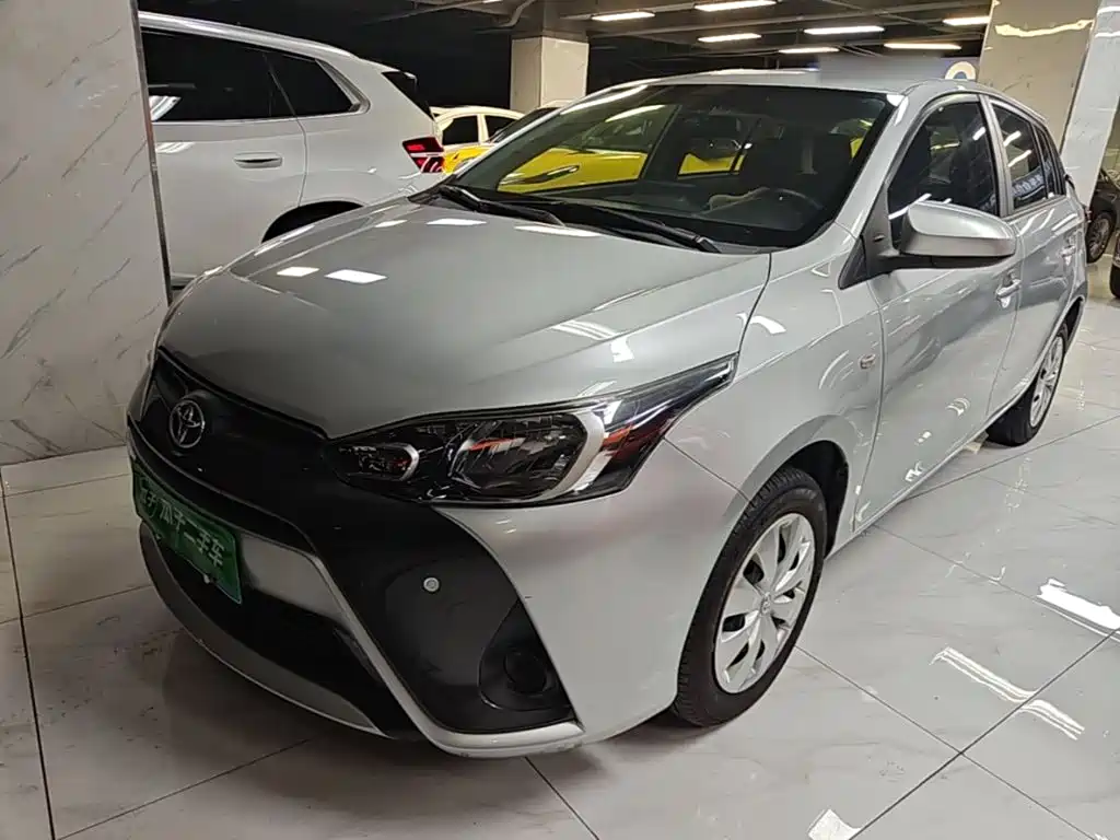 Toyota Yaris L 2020