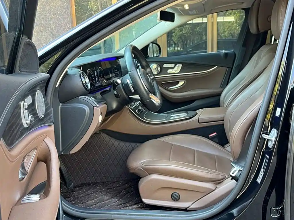 Mercedes-Benz E-Class 2020
