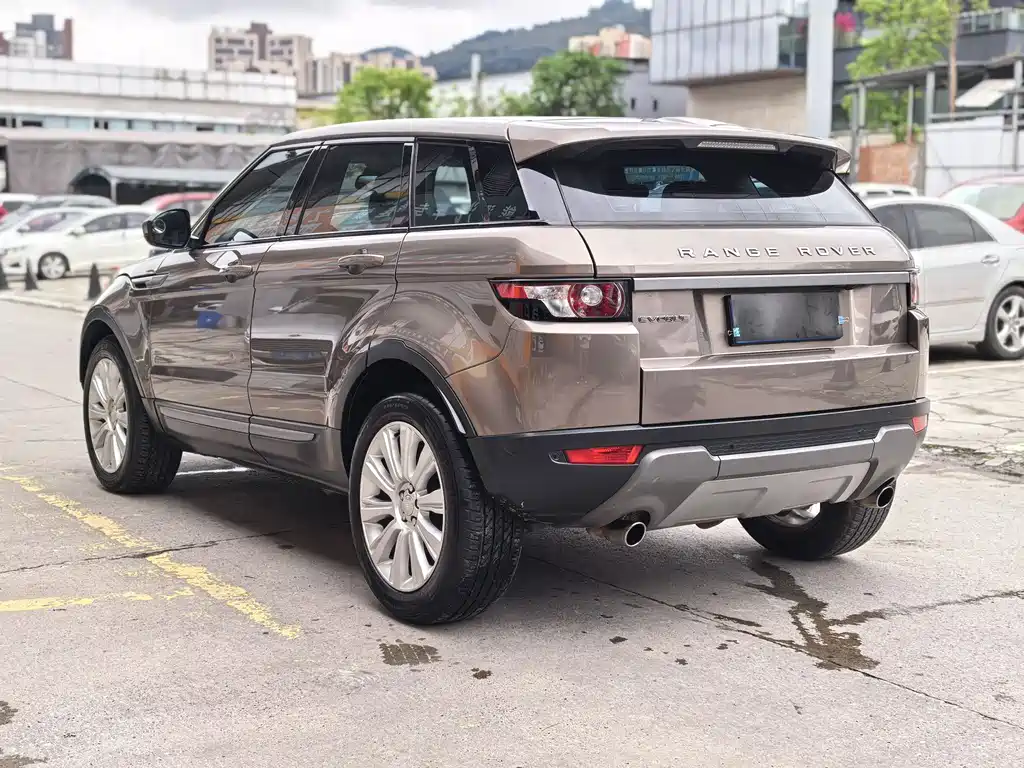 Land Rover Evoque 2016 — фото 17
