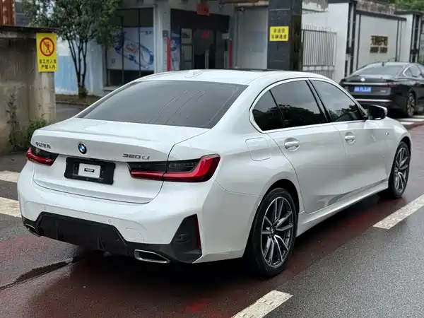 BMW 3 Series 2023