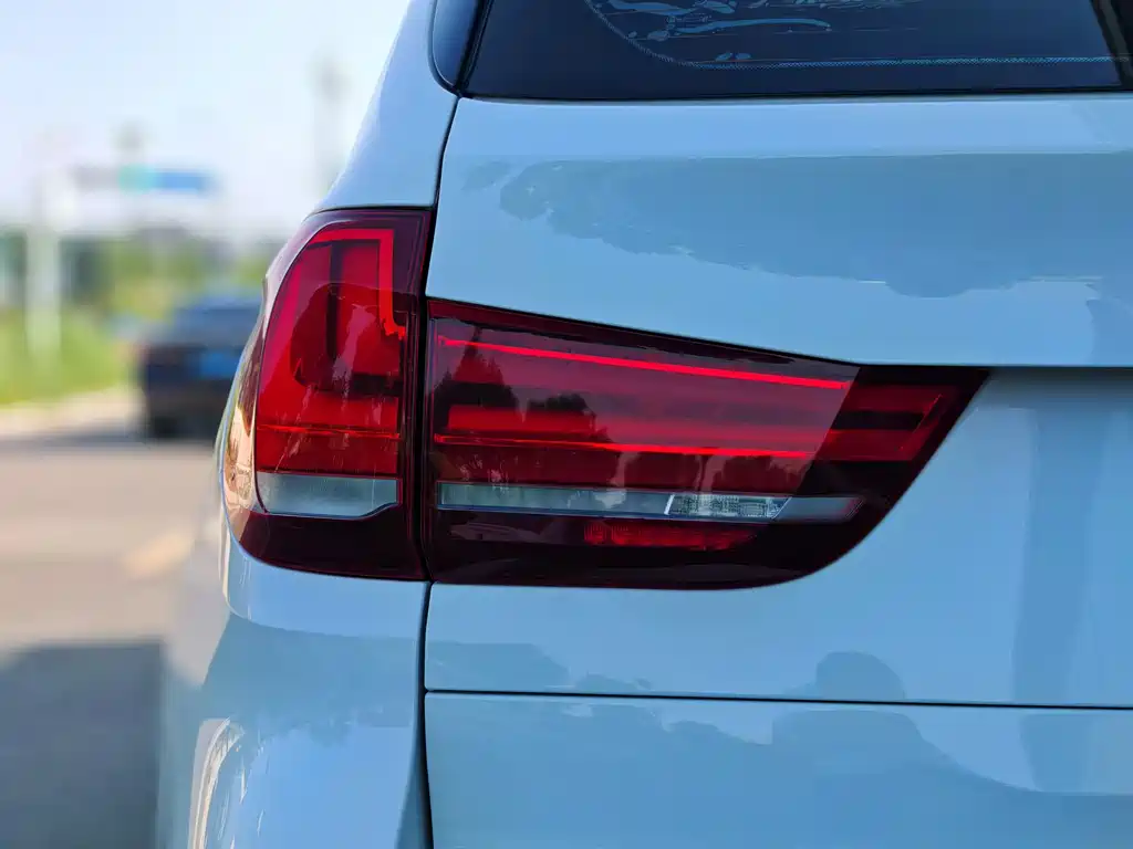 BMW X5 2018 — фото 13