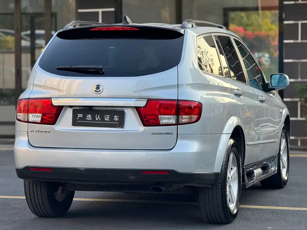 SsangYong Xiangyu 2012 — фото 6