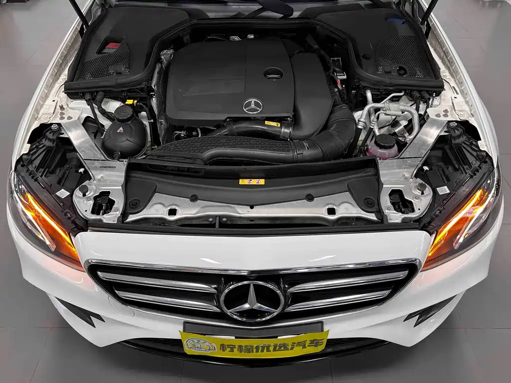 Mercedes-Benz E-Class 2020 — фото 13
