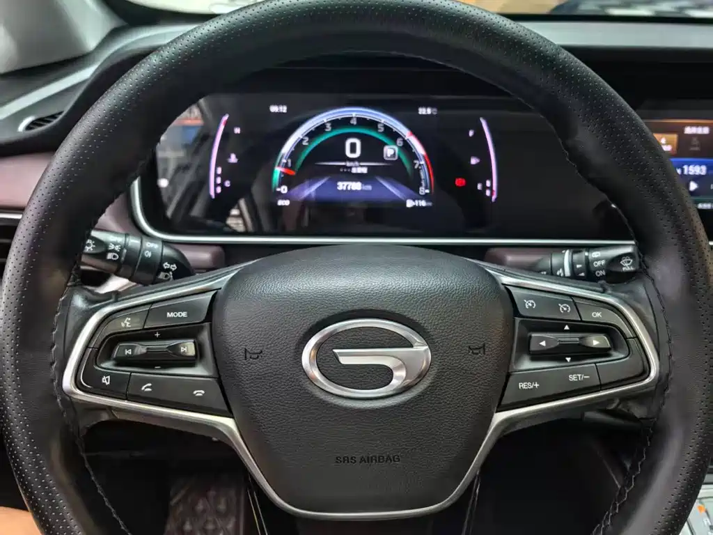 GAC Trumpchi M6 2022 — фото 8
