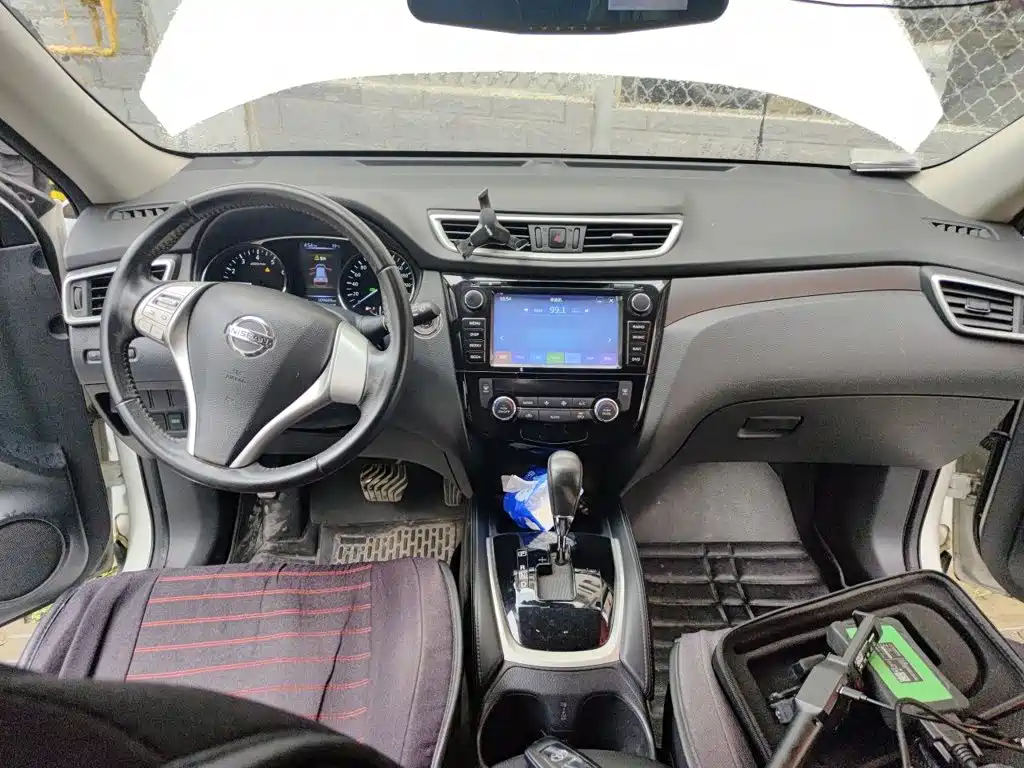 Nissan X-Trail 2016 — фото 13