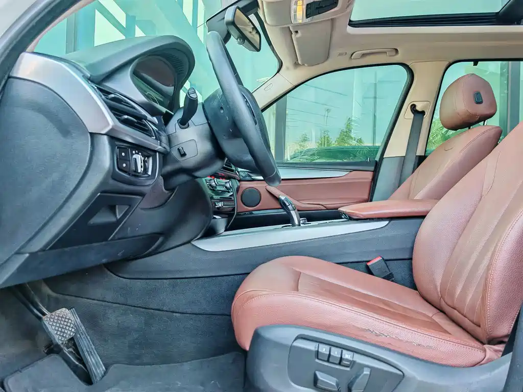 BMW X5 2018 — фото 16