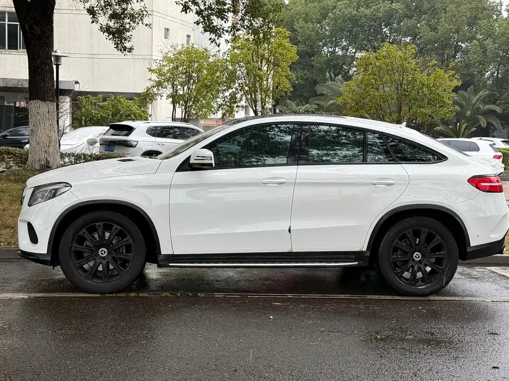 Mercedes-Benz GLE Coupe 2016 — фото 3