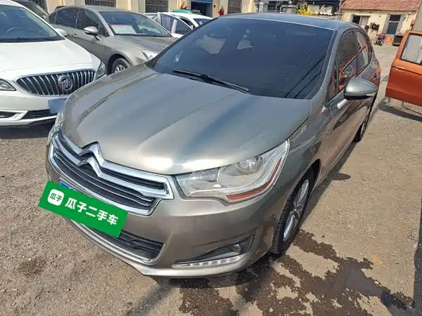 Citroën C4L 2015