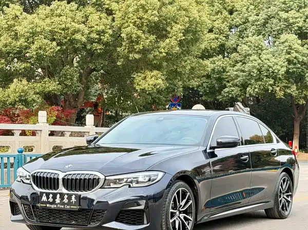 BMW 3 Series 2021