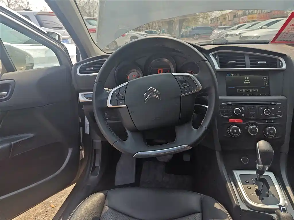 Citroen C4L 2015 — фото 11