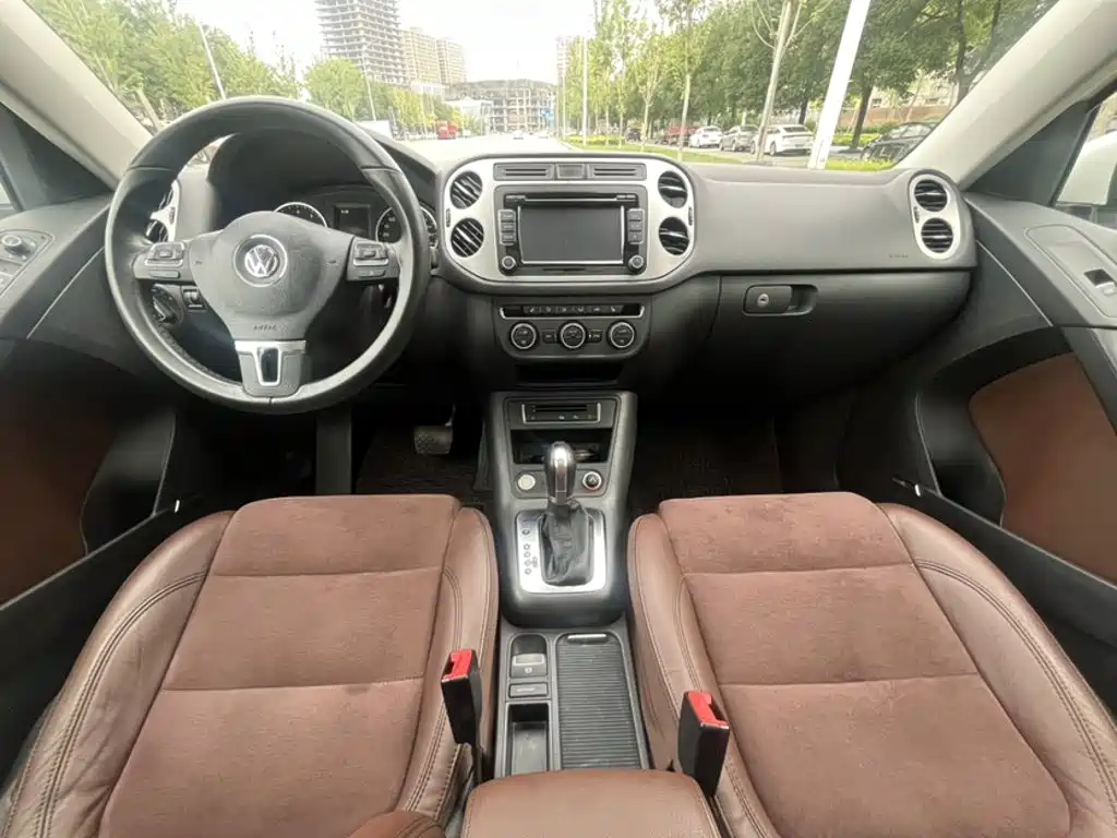 Volkswagen Tiguan 2015 — фото 11