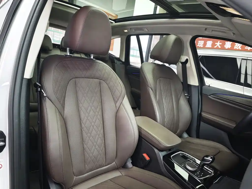 BMW X3 2022 — фото 12