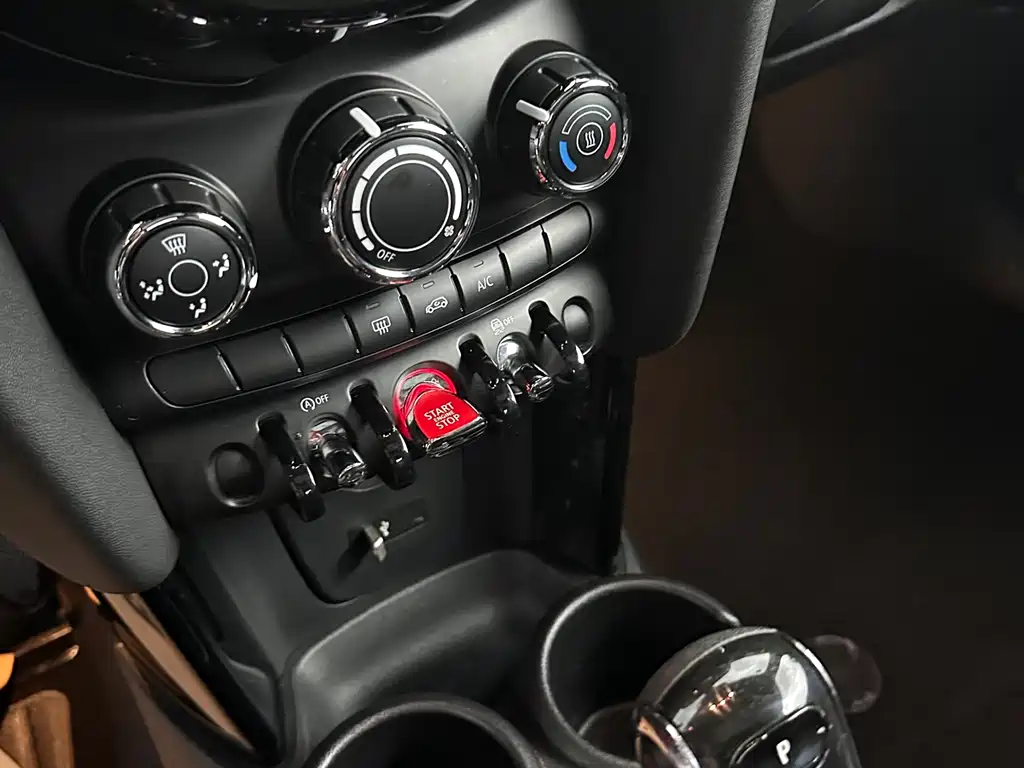 MINI Mini 2019
