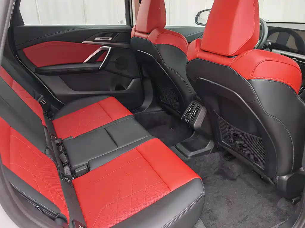 BMW X1 2025 — фото 17