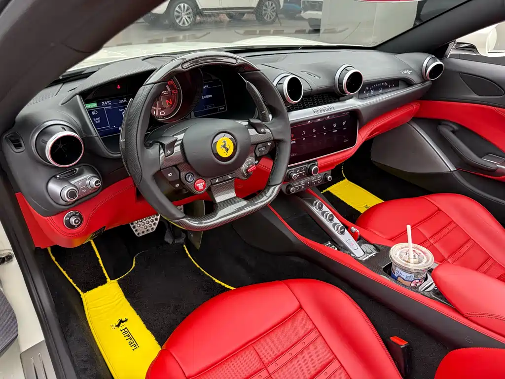 Ferrari Portofino 2018 — фото 5