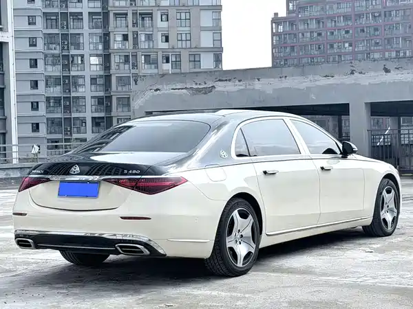 Mercedes-Benz Maybach S-Class 2023