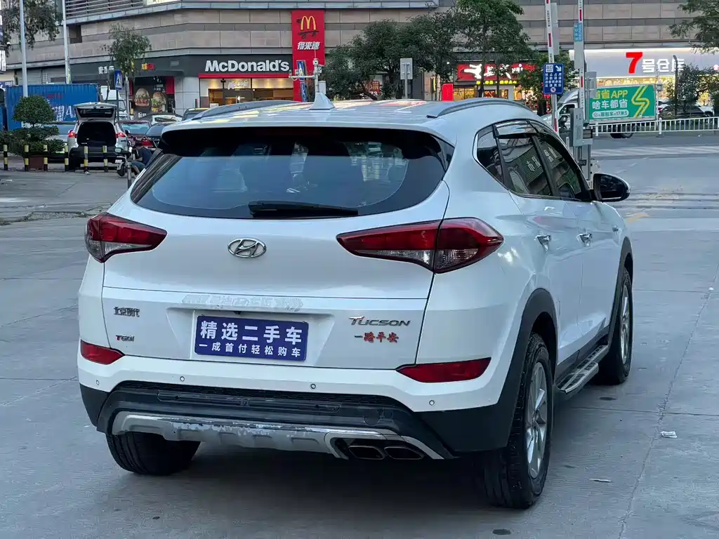 Hyundai Tucson 2016 — фото 4