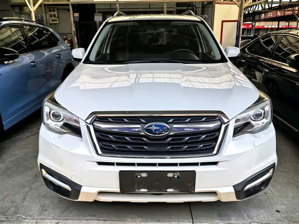 Subaru Forester 2017 — фото 2