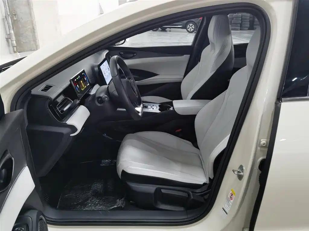 BYD Seal 06 2024 — фото 10