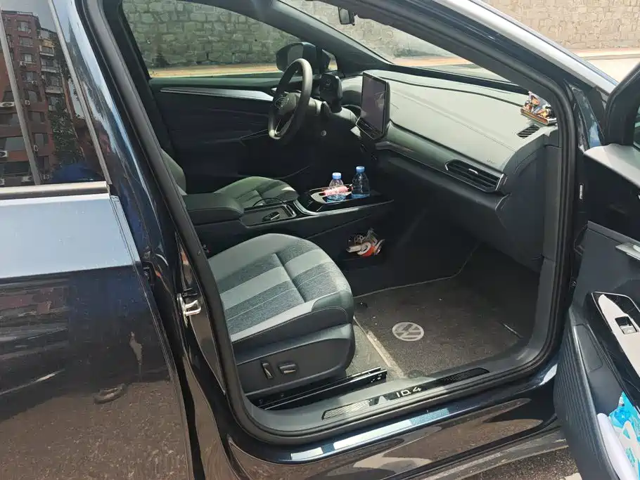Volkswagen ID 4 CROZZ 2025