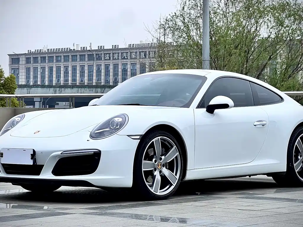 Porsche 911 2018