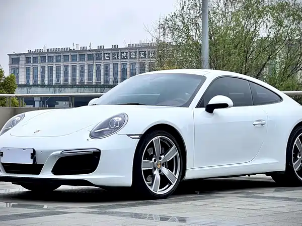 Porsche 911 2018