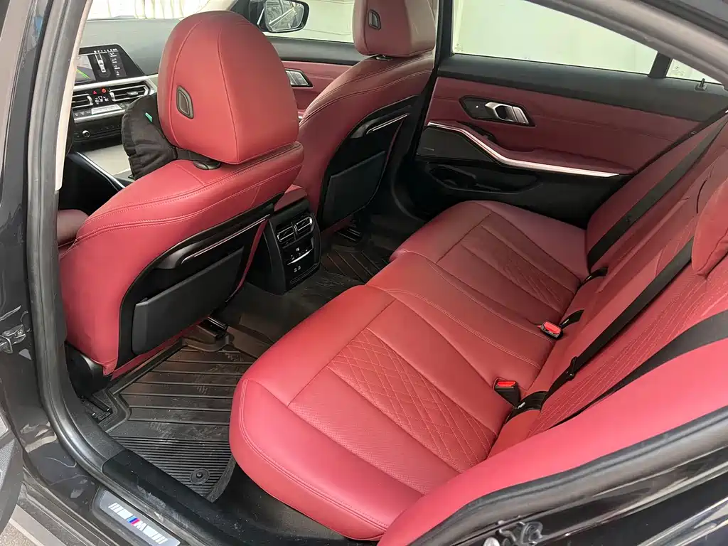 BMW 3 Series 2022