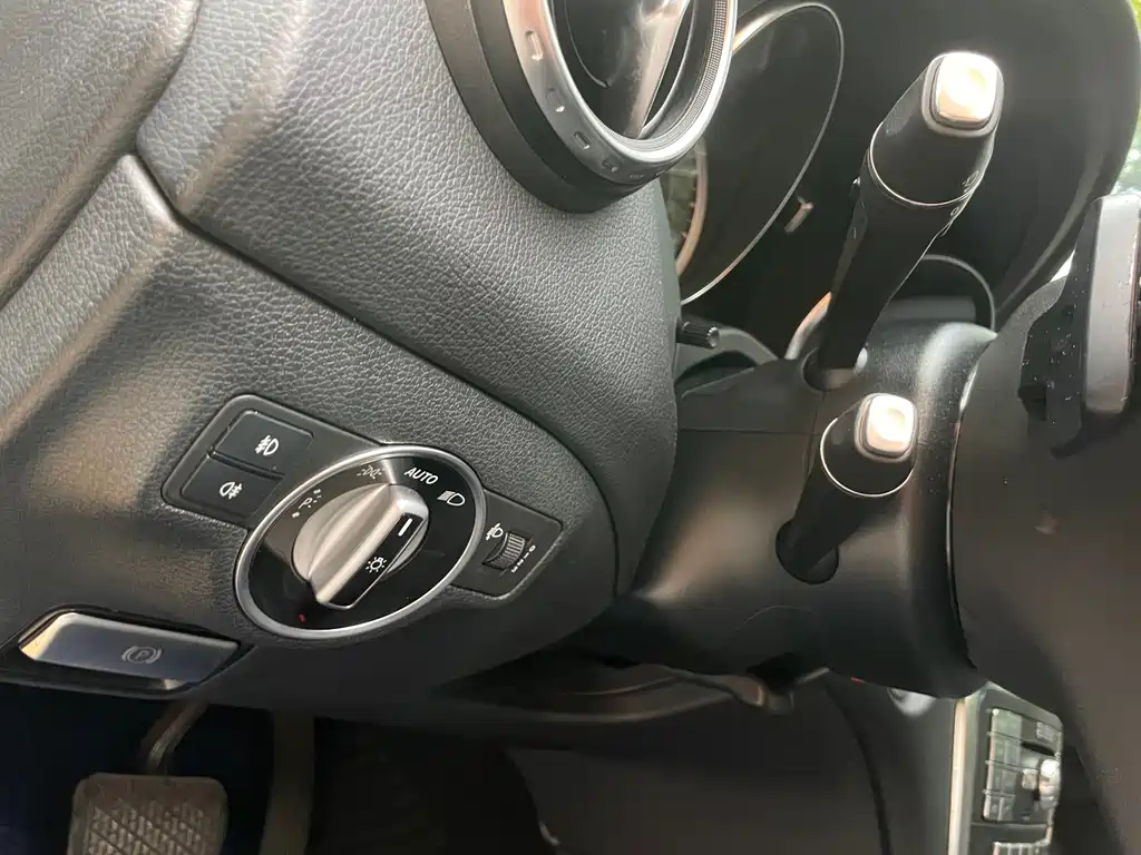 Mercedes-Benz GLA 2017 — фото 10