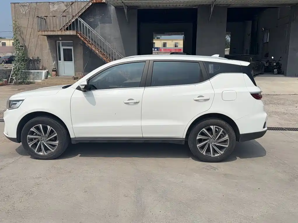 Geely Vision X6 2021