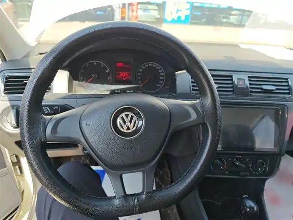 Volkswagen Santana 2021