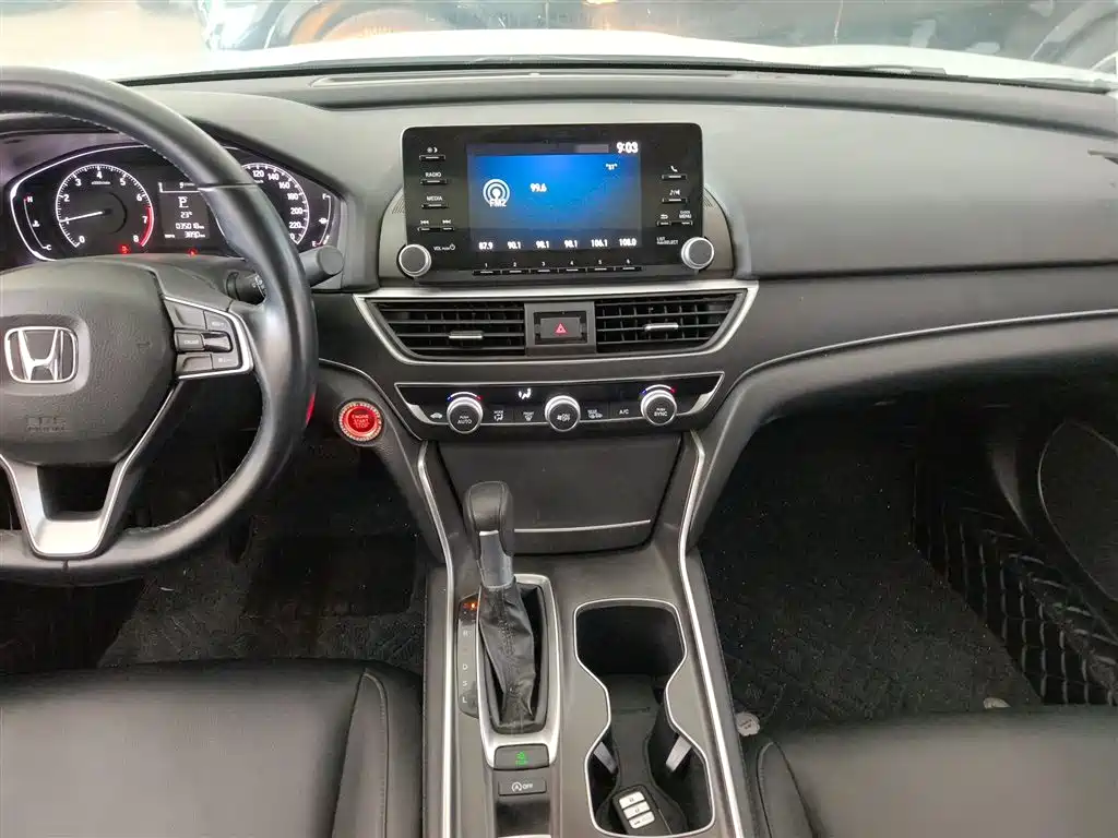 Honda Accord 2021 — фото 13
