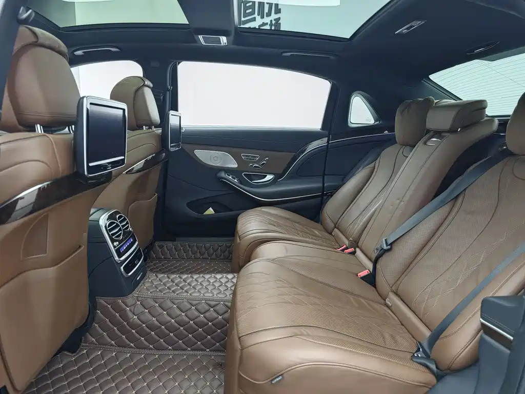 Mercedes-Benz Maybach S-Class 2017 — фото 21