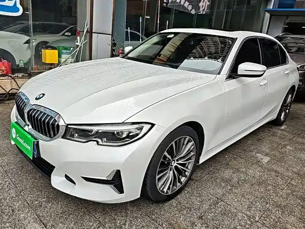 BMW 3 Series 2020