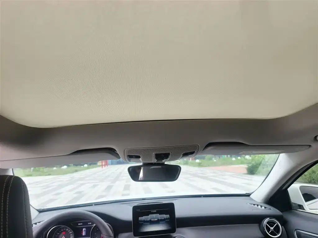 Mercedes-Benz GLA 2019 — фото 14