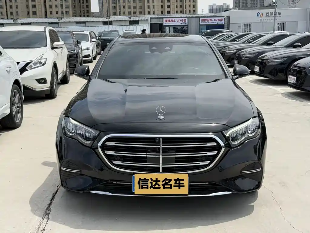 Mercedes-Benz E-Class 2024