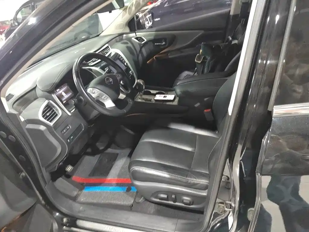 Nissan Murano 2017 — фото 11