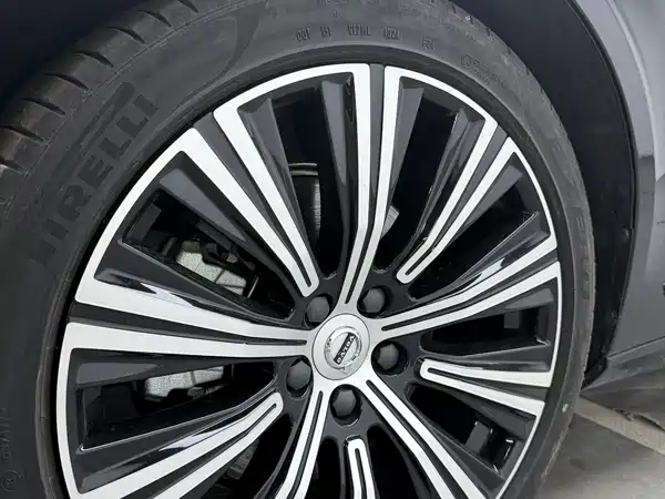 Volvo S90 2024