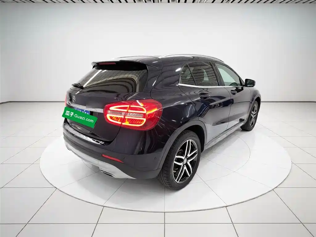 Mercedes-Benz GLA 2017 — фото 7