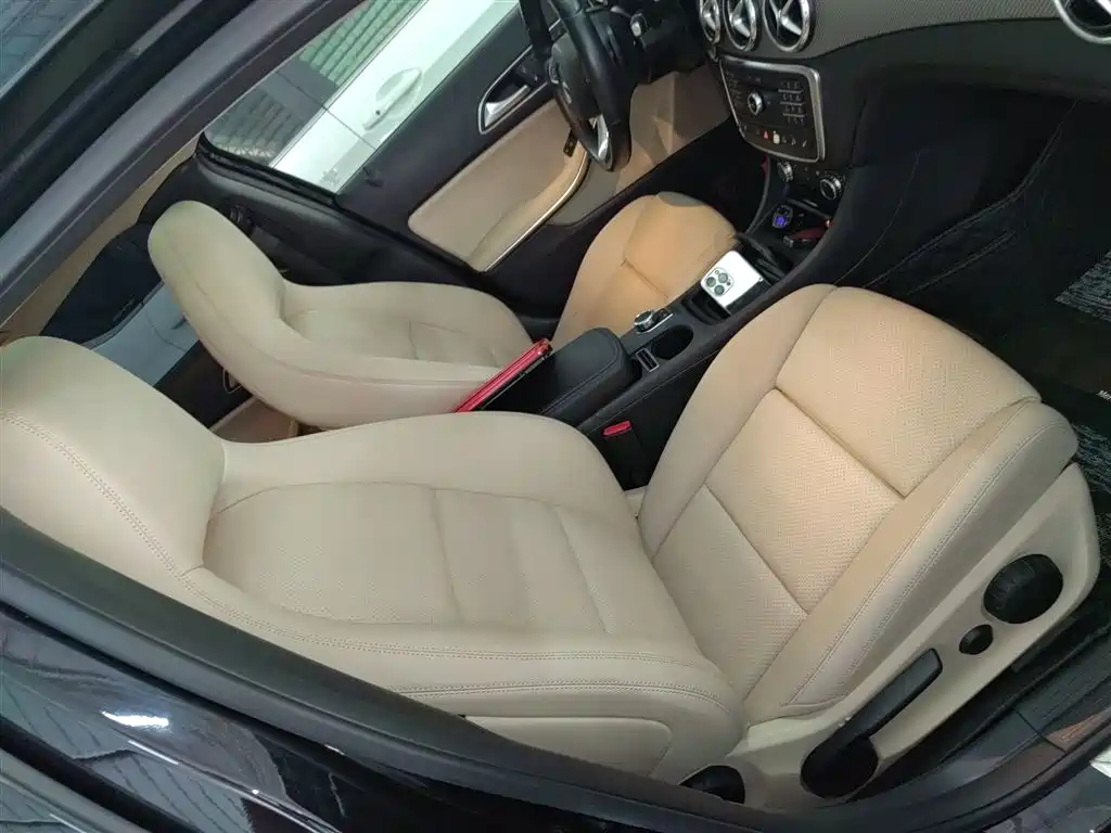 Mercedes-Benz GLA 2017 — фото 25